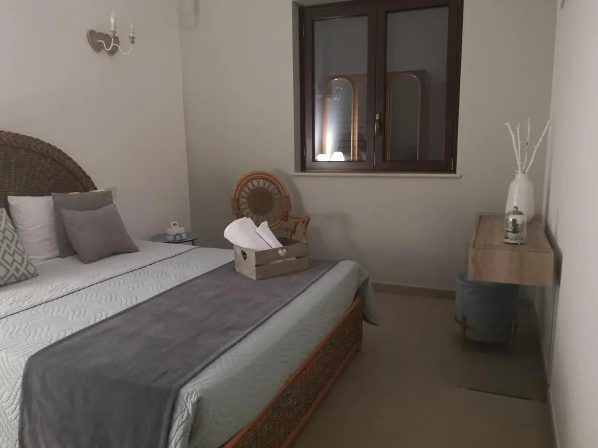 Villa Residenza Medea Villaggio Mosè 0*,  Italia